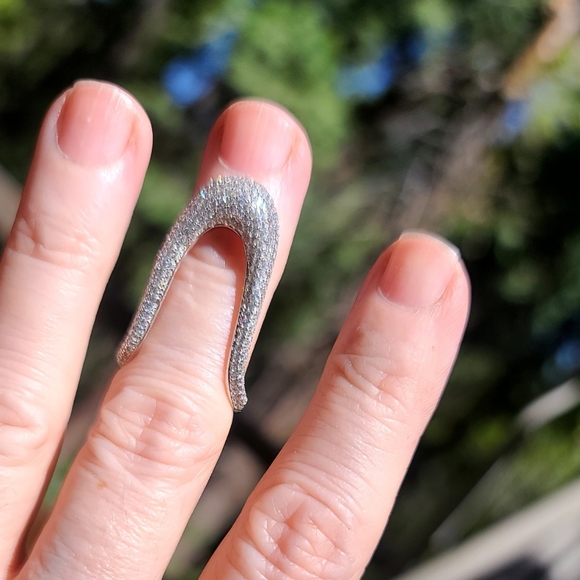White sapphire & sterling silver ring sz 5 - Picture 3 of 17